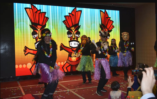 公司年終晚會現(xiàn)場 公司年終晚會現(xiàn)場